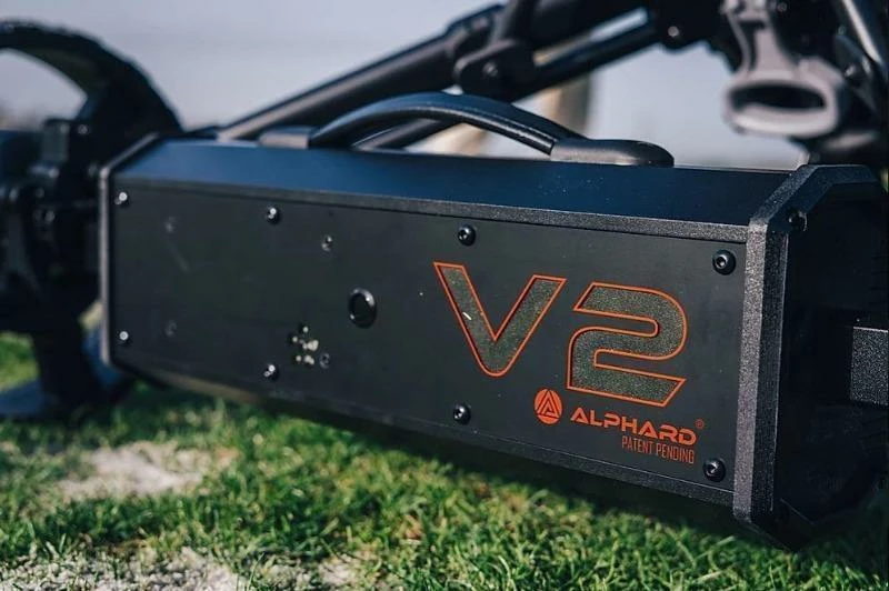 Alphard Club Booster EWheels V2 Remote Golf Cart /Attachment 1 Alphard Club Booster EWheels V2 Remote Golf Cart /Attachment